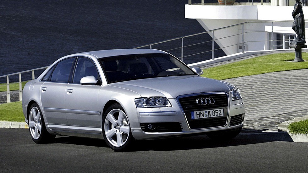 Без ржавчины – еще не значит идеально: стоит ли покупать Audi A8 II за 700 тысяч - «Audi»