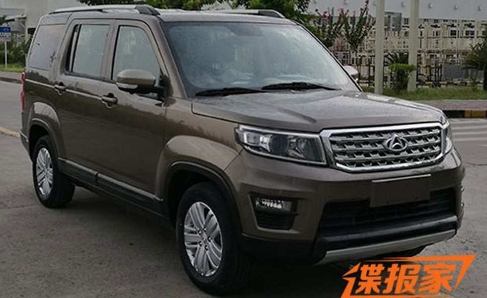 «Брутальный» кроссовер Changan сфотографировали без камуфляжа - «Changan»