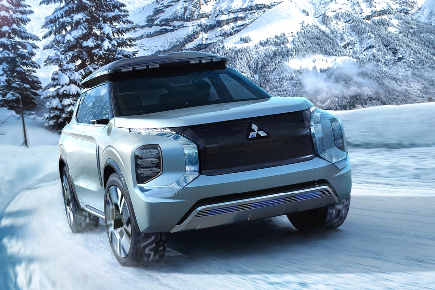 Будущий Mitsubishi Outlander: трёхрядный салон и гибридная установка от предшественника - «Mitsubishi»