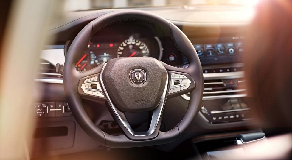 Changan CS35 кардинально преобразился не только внешне: официальные фото салона - «Changan»