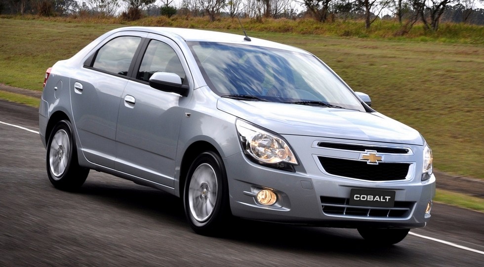 Chevrolet тестирует седан Cobalt нового поколения - «Ravon»