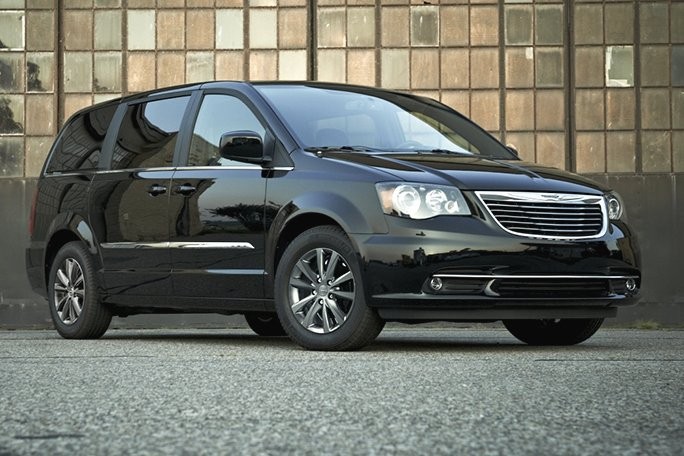 Chrysler отзывает 780 тысяч опасных авто - «Chrysler»