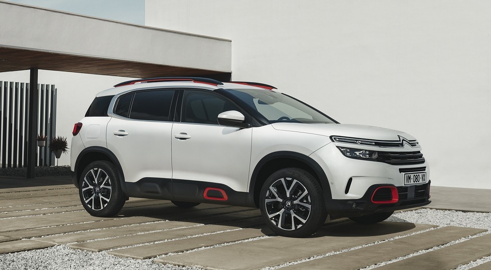 Citroen C5 Aircross для Европы: клиренс в 230 мм, «гидроподвеска» и дизели - «Citroen»