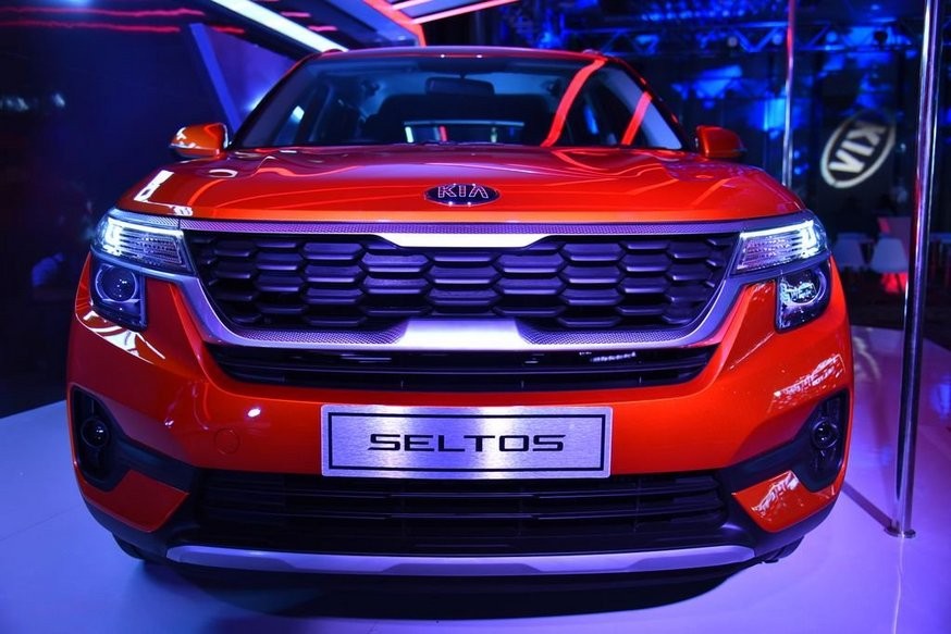 Другой Kia Seltos: моторная гамма шире, салон оригинальнее - «Kia»