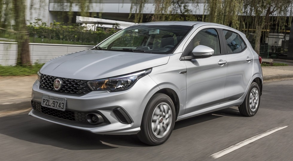 Fiat готовит к премьере новый седан - «Fiat»