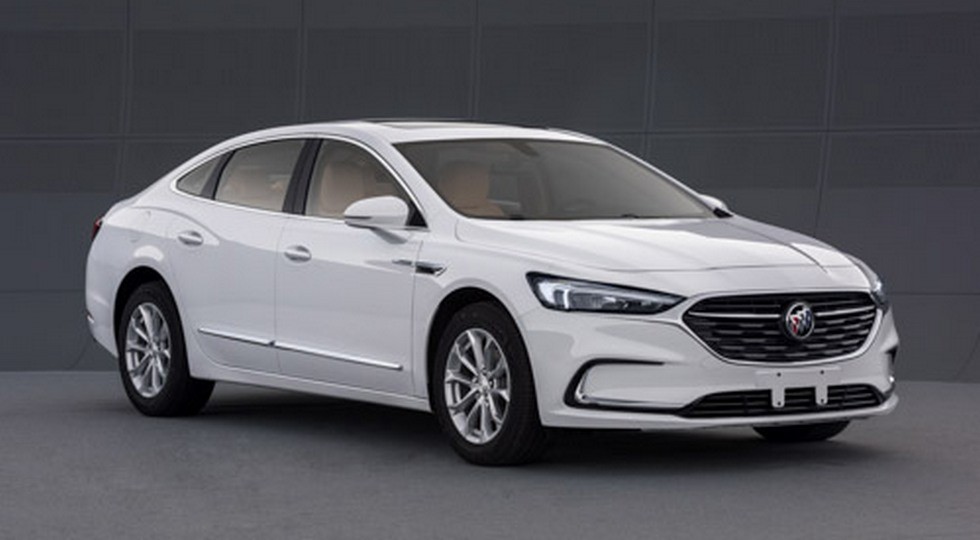 Флагманский пятиметровый седан Buick после рестайлинга перевели на турбомотор 1.3 - «Buick»