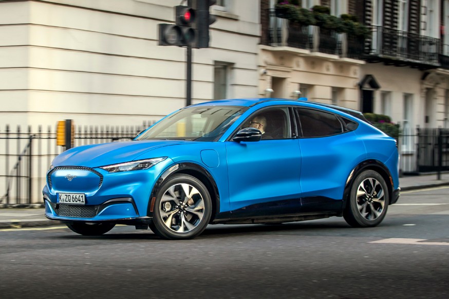 Ford рассказал о Mustang Mach-E для Европы: его запас хода на одной зарядке равен 600 км - «Ford»