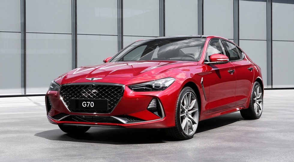 Genesis начинает продажи седана G70 - «Genesis»
