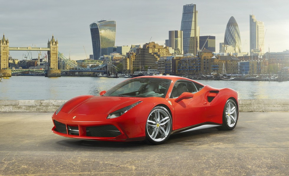 Хардкорная Ferrari 488 GTO появится в этом году - «Ferrari»
