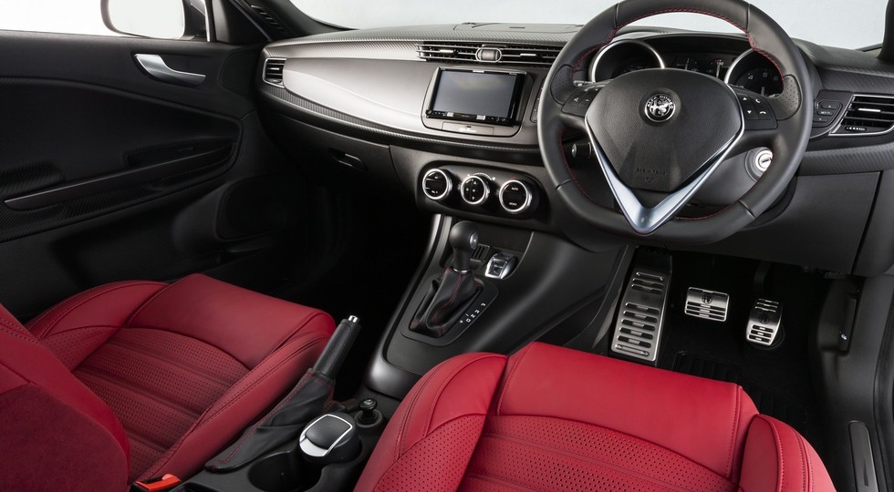 Хэтчбек Alfa Romeo Giulietta обзавёлся новой версией - «Alfa Romeo»