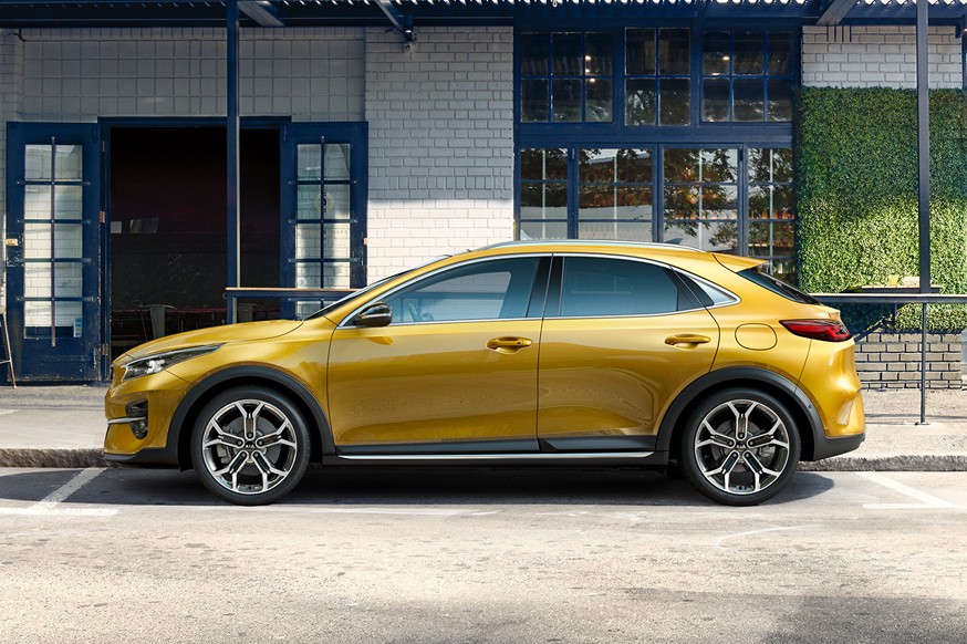 Kia официально подтвердила, что новый кроссовер получит название XCeed - «Kia»