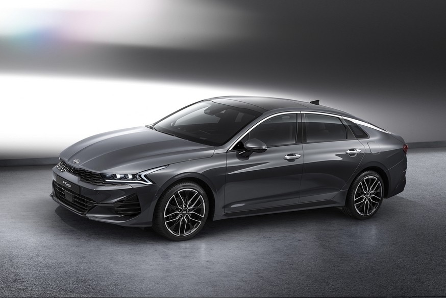 Kia Optima нового поколения: теперь она больше Camry - «Kia»