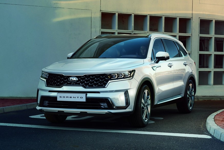 Kia Sorento нового поколения: теперь на официальных фото и видео - «Kia»