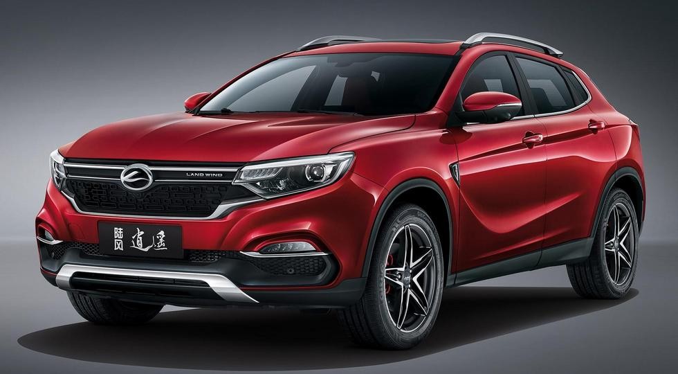 Китайский кросс с дизайном «под Mercedes» поступил в продажу - «Landwind»
