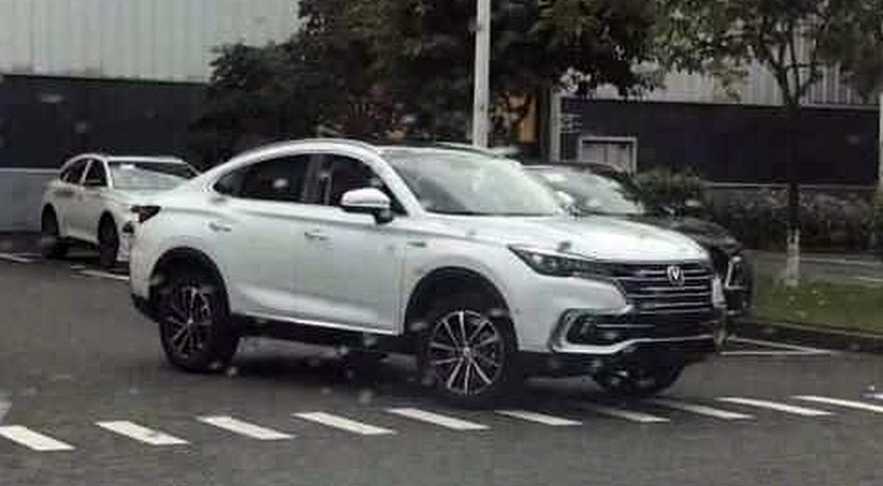 Конкурент BMW X4 от Changan сбросил камуфляж - «Changan»