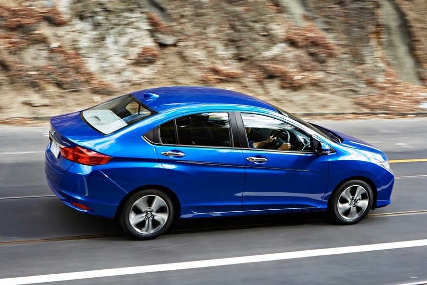 Конкурент Соляриса от Honda сменит поколение в ноябре: обещаны турбомотор и спортивный дизайн - «Honda»