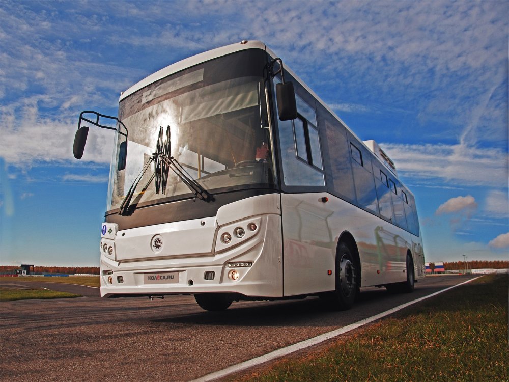 А теперь – Горбатый: тест-драйв КАВЗ-4270 CNG - «Грузовики и автобусы»
