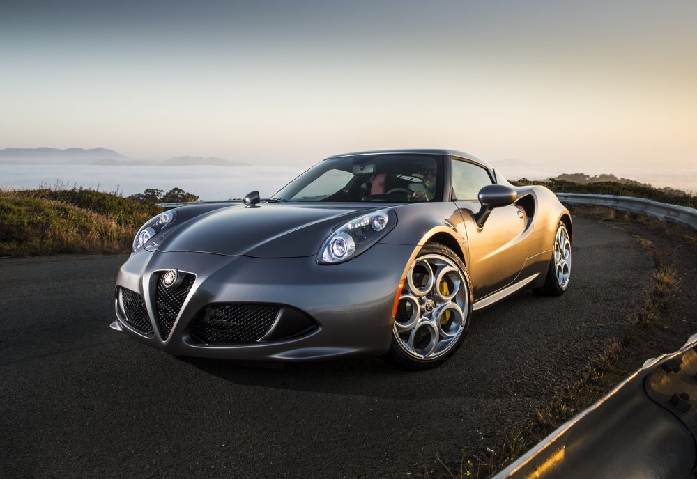 Alfa Romeo 4C Coupe скоро отправят в отставку - «Alfa Romeo»
