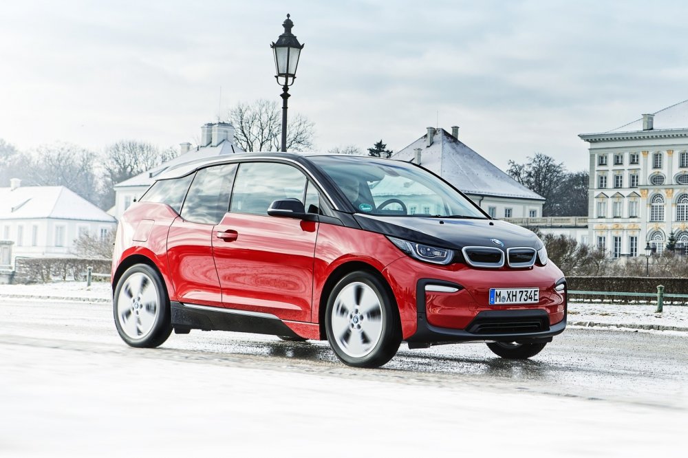 Апгрейд, ещё апгрейд: новый глава BMW продлил жизнь модели i3 - «BMW»