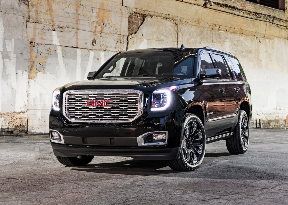 «Близнец» Chevrolet Tahoe получил новую версию - «GMC»