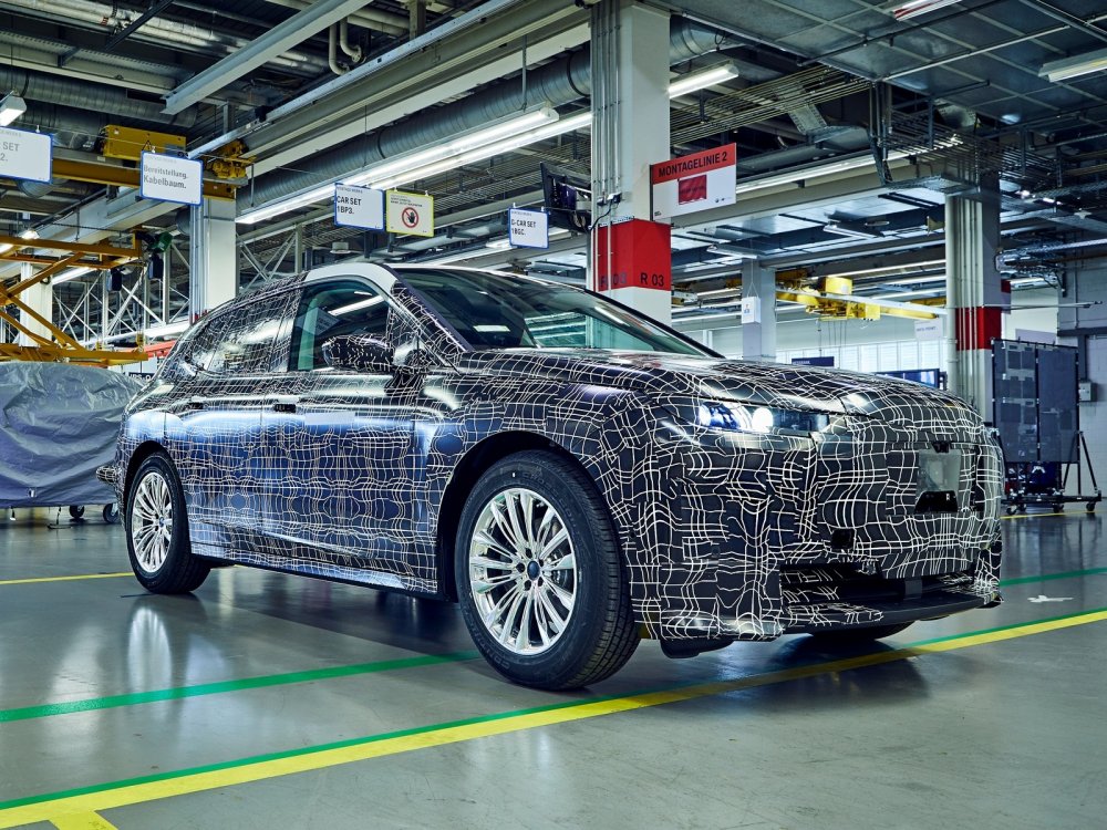 BMW iNext: начато опытное производство в «больничных» условиях - «BMW»