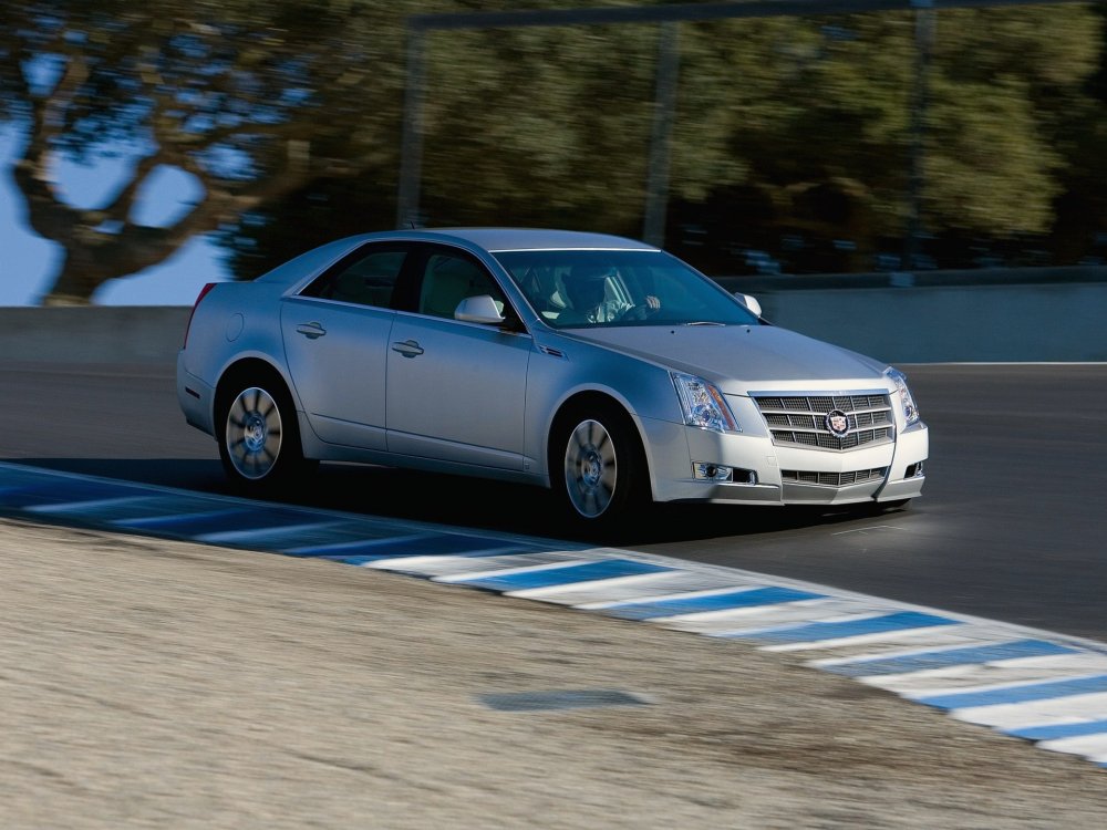 Cadillac CTS ll с пробегом: дырки в лонжеронах и резисторы от Нивы - «Cadillac»