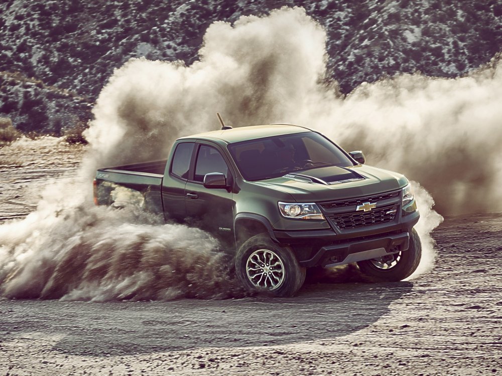 Чуть поменьше, чем Ford F350: среднеразмерные пикапы, недоступные в России - «GMC»