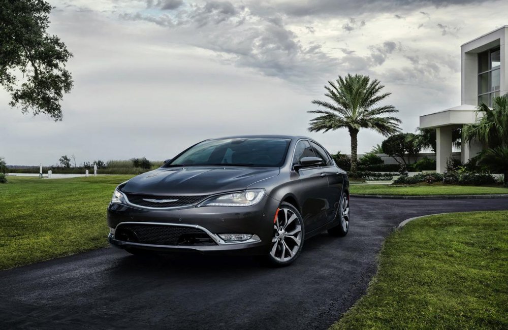 Детройт-2014: Chrysler "скроил" новый седан на базе Alfa Romeo Giulietta - «Chrysler»