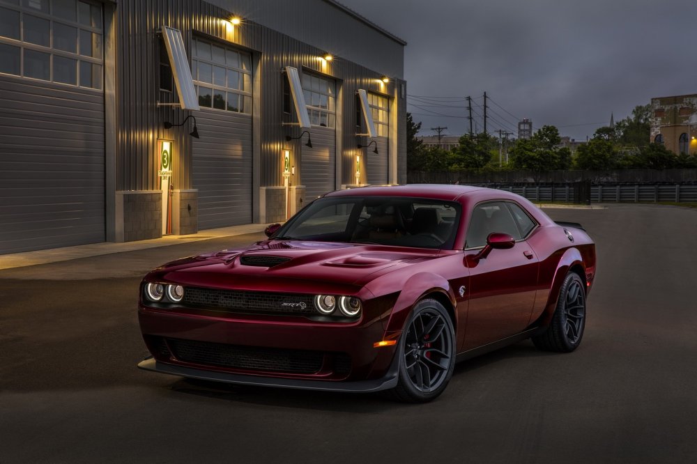 Dodge Challenger SRT Demon поделился обвесом с SRT Hellcat - «Dodge»