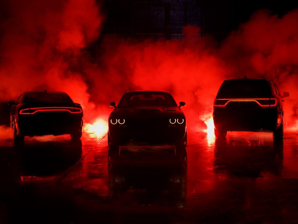 Dodge впервые обзавёлся собственным слоганом: "Отечественный. Дикий" - «Dodge»
