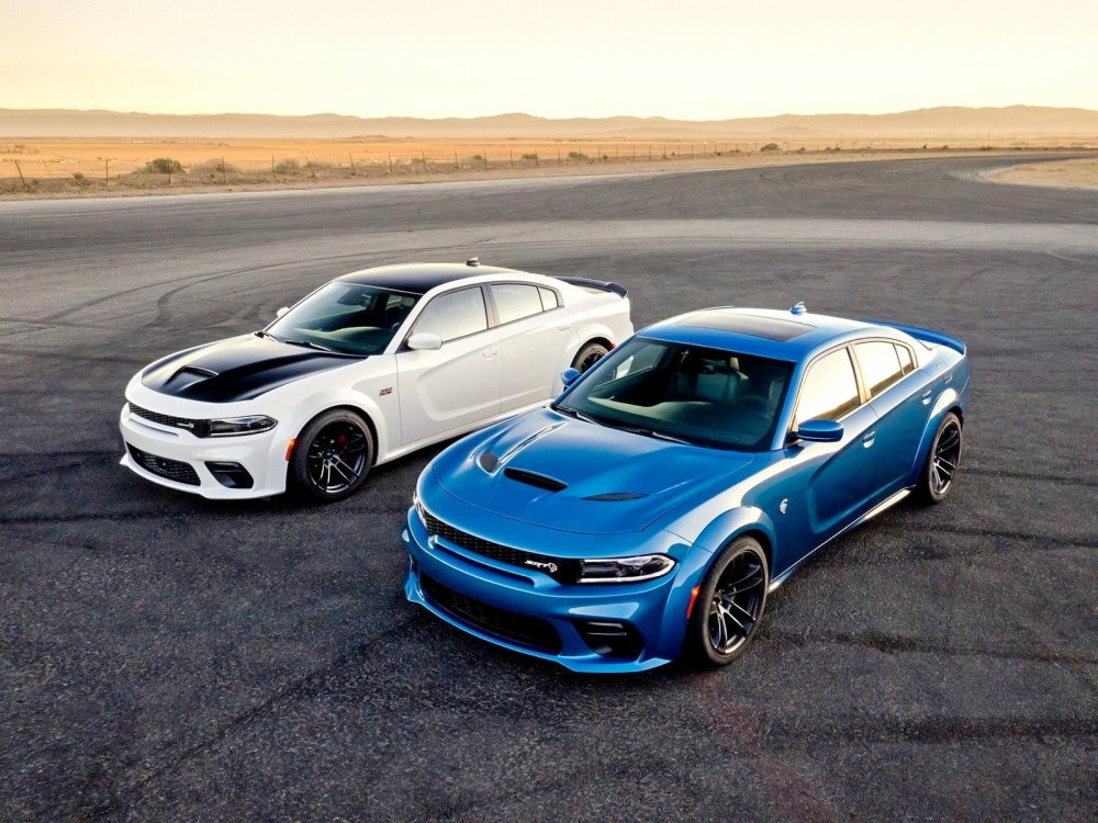Два толстяка: Dodge Charger получил расширенный кузов - «Dodge»