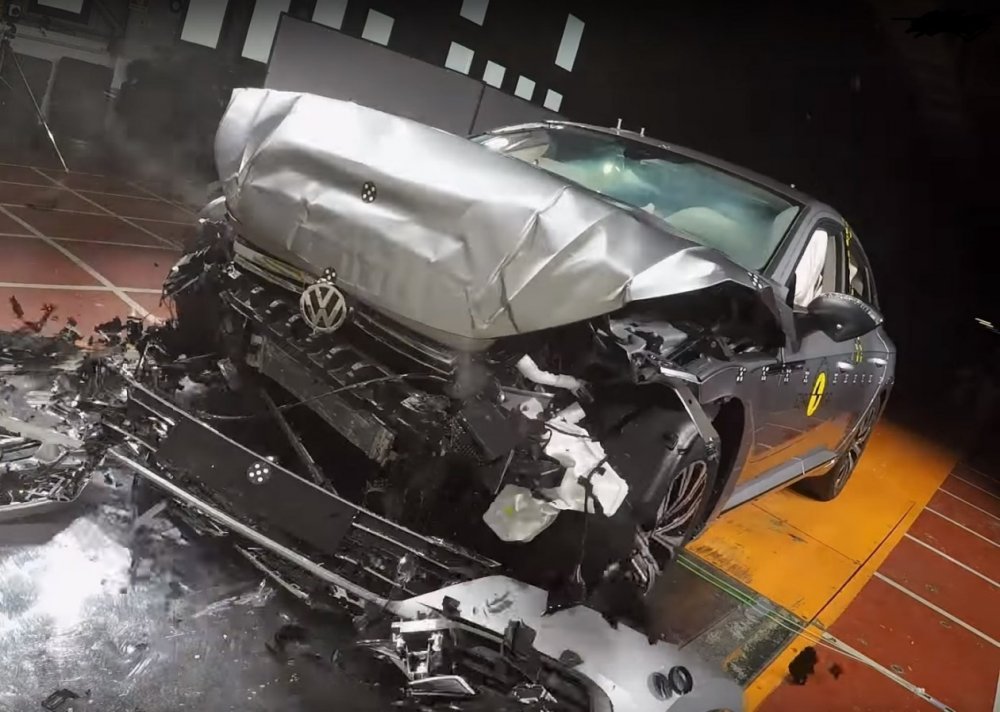 Euro NCAP назвала самые безопасные автомобили - «Opel»