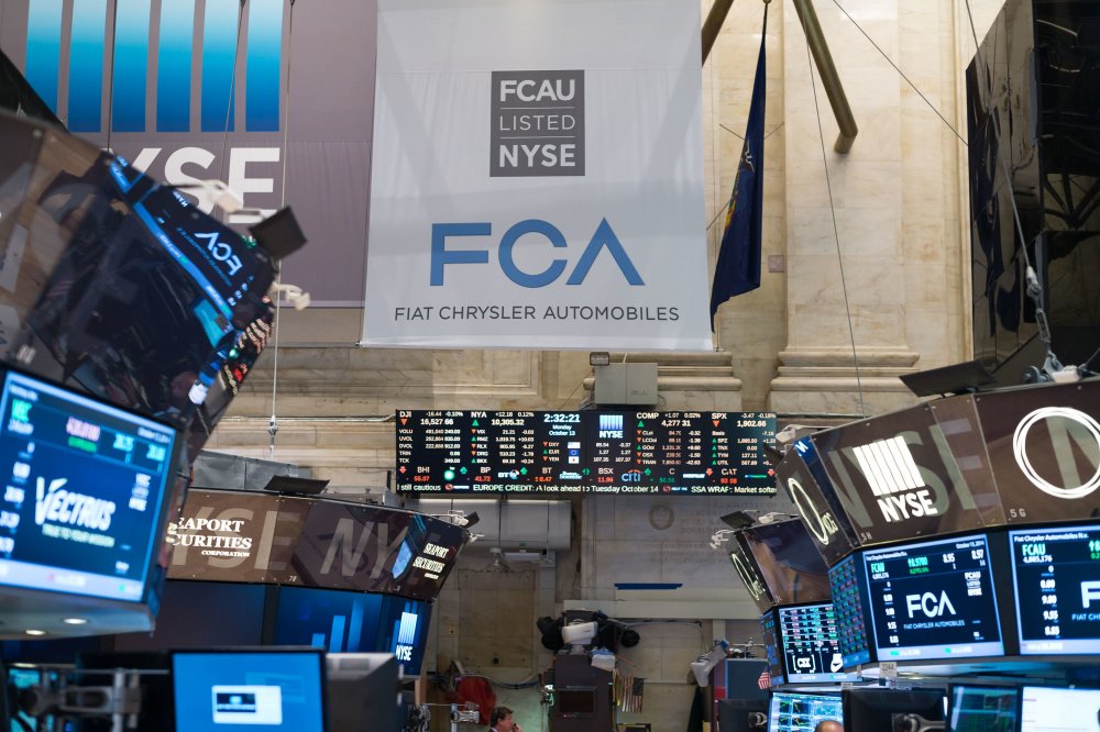 FCA не теряет надежд стать партнером Samsung - «Dodge»