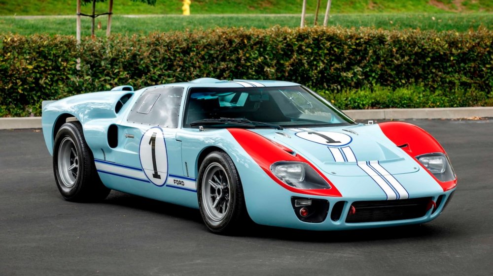 Ford GT40 из фильма «Ford против Ferrari» выставлен на продажу - «Ford»