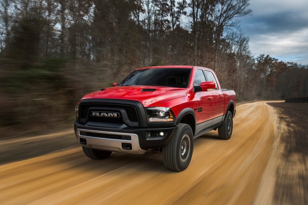 Галопом по прериям: заряженные американские пикапы - «Dodge»