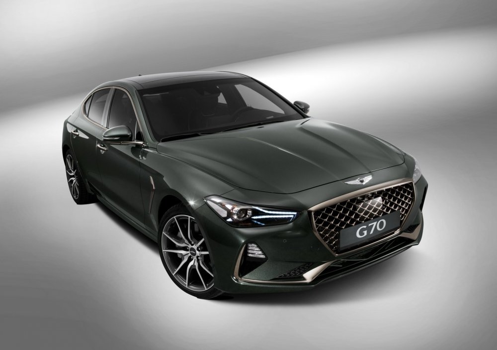 Genesis G70 стал бестселлером марки в РФ, но не смог догнать ни BMW 3 Series, ни даже Kia Stinger - «Genesis»