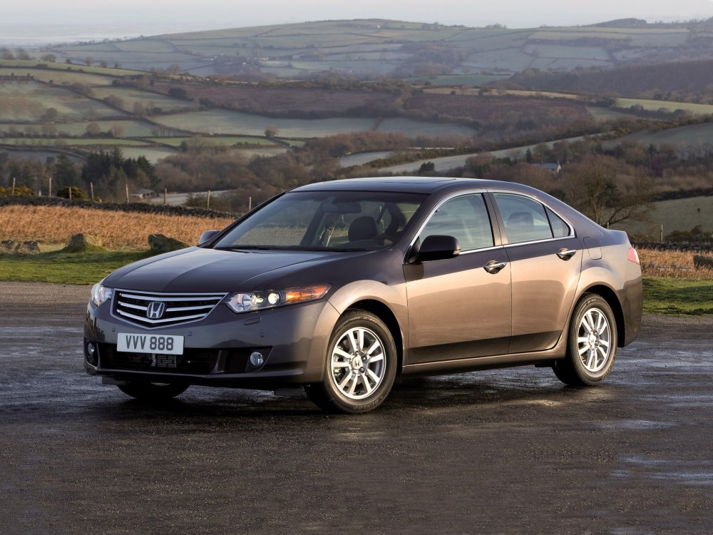 Honda Accord VIII с пробегом: решётка радиатора на гвоздях и концерт рулевой колонки - «Honda»