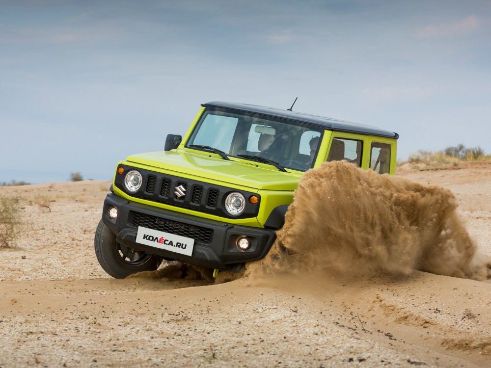 Икона кей-сообщества перестала «козлить»: первый тест-драйв Suzuki Jimny 4 поколения - «Тест-драйв»