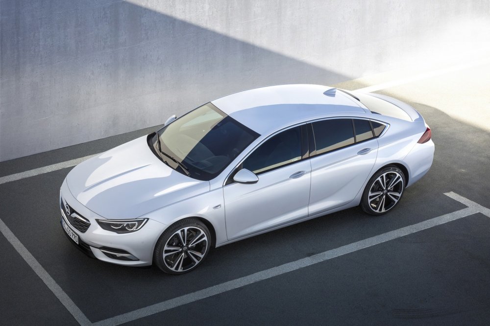 Insignia нового поколения получит кузов «седан», но под маркой Buick - «Buick»