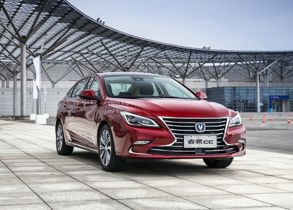 Компания Changan представила новый седан - «Changan»