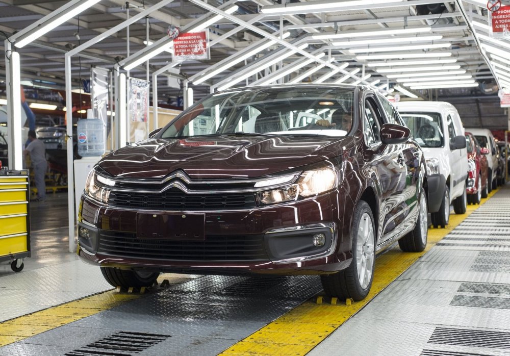 Компания Citroen ещё раз обновила седан C4 - «Citroen»