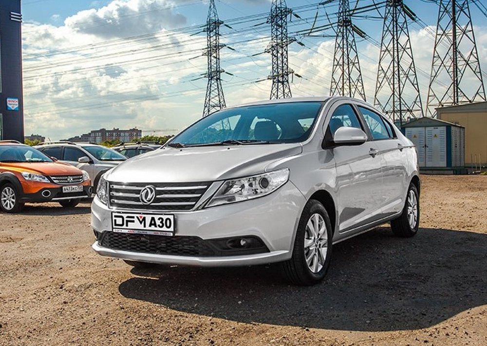 Компания Dongfeng показала российскую версию седана A30 - «Dongfeng»