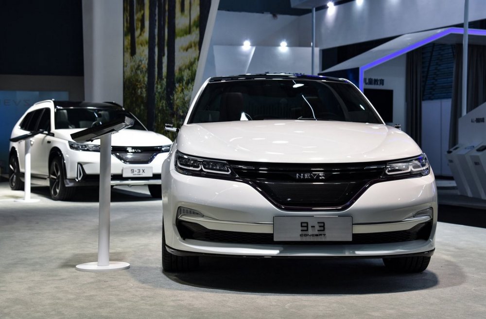 Компания NEVS представила новинки на базе Saab 9-3 и беспилотник - «NEVS»
