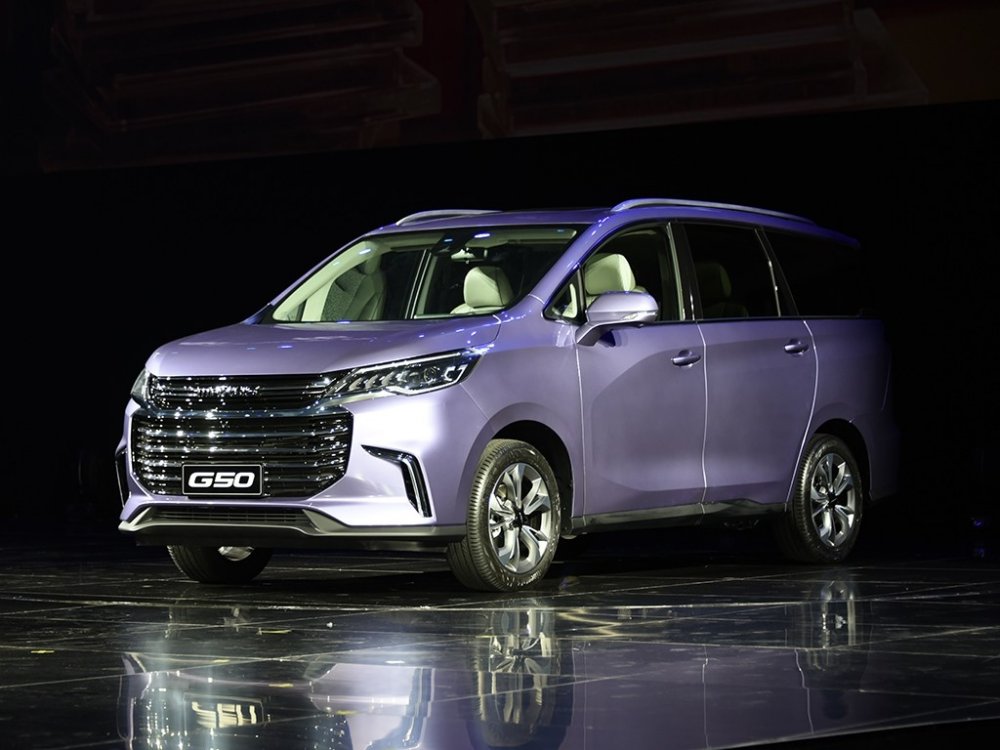 Концерн SAIC представил компактвэн Maxus D50 - «Maxus»