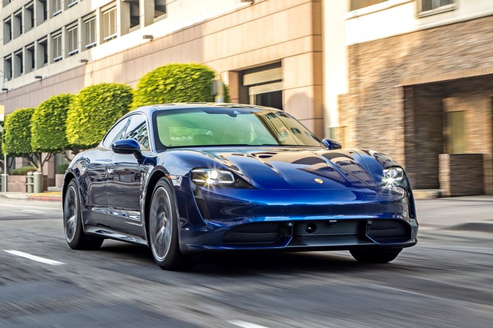 Конфуз с запасом хода Porsche Taycan Turbo – меньше чем у Nissan Leaf! - «Porsche»