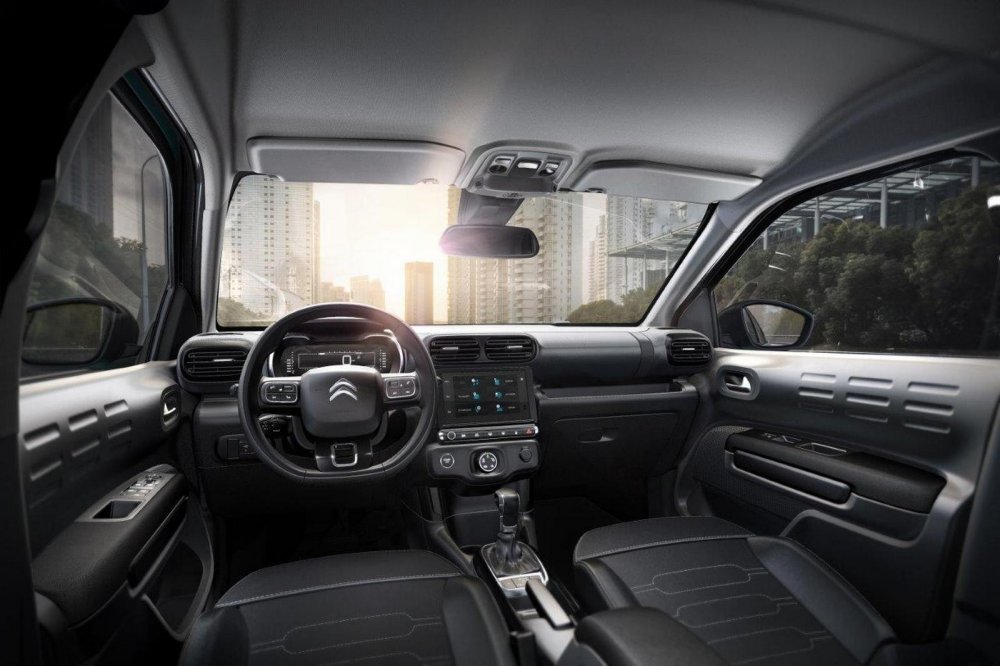 Конкурент Hyundai Creta и Nissan Kicks от Citroen: официальные фото салона - «Citroen»