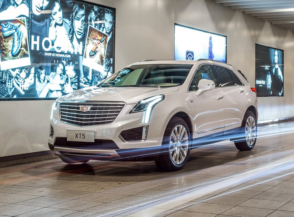 Кроссовер Cadillac XT5 стал гибридом - «Cadillac»