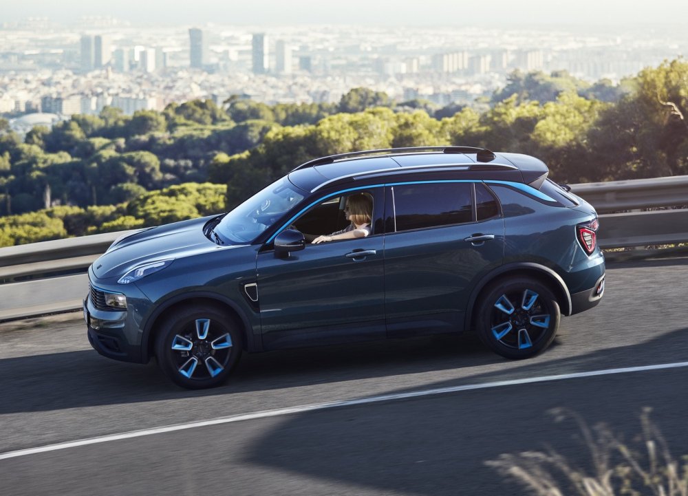 Кроссовер Lynk&Co 01 поступил в продажу - «Lynk&Co»