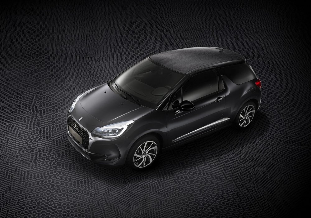Крышу хэтча DS 3 покрыли «кожей ящерицы» - «DS»