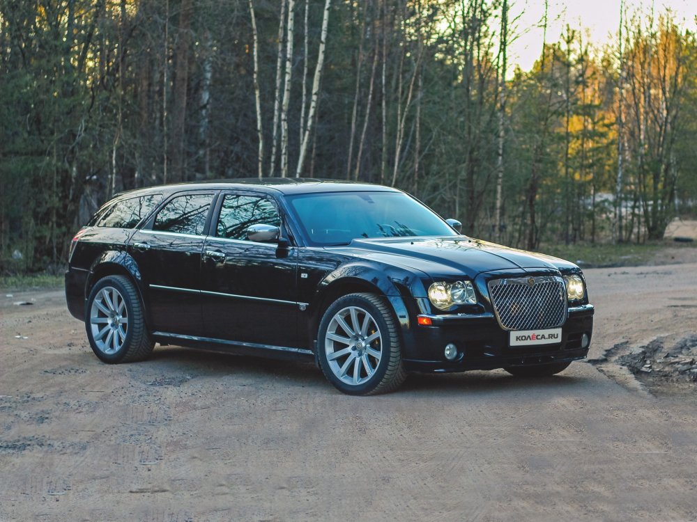 Ламборгини? Нет, не слышал: опыт владения Chrysler 300C Touring - «Chrysler»